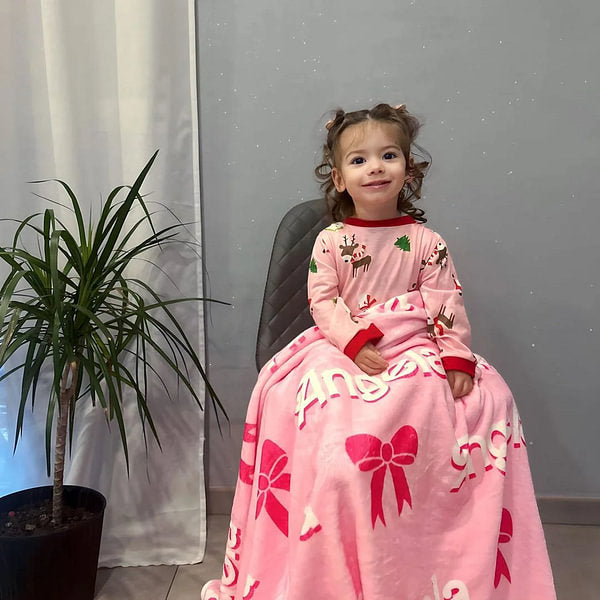Personalized High Quality Super Soft Pink Doll Inspired Fashion Blanket Cute Elements Couch Blanket Home Decor Birthday Party Gift for Her