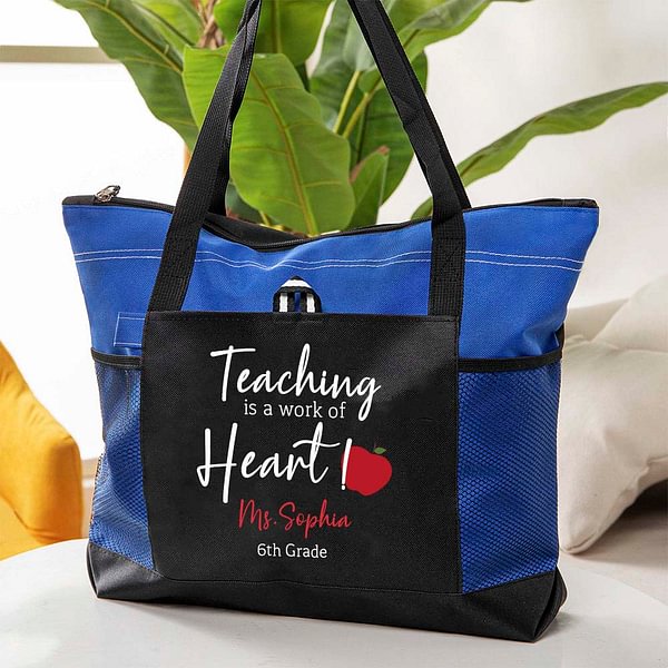 Personalized Teaching Is A Work Of Heart Tote Bag with Zipper Large Capacity Apple Pattern Canvas Bag Christmas Teacher Appreciation Gift